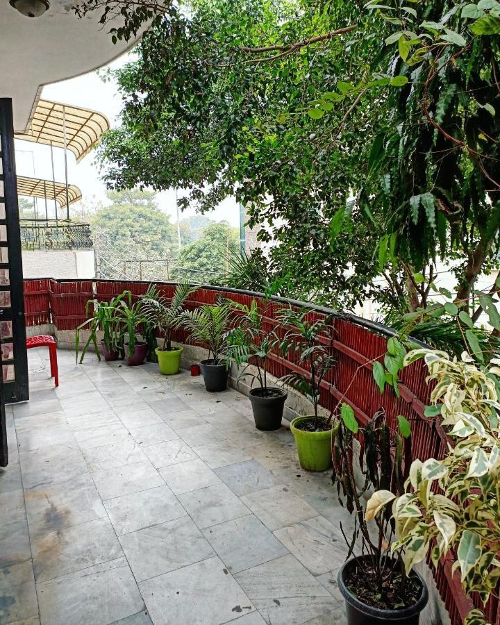 The Desire Hostel New Delhi Exterior photo